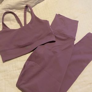 SET ACTIVE lavender workout set